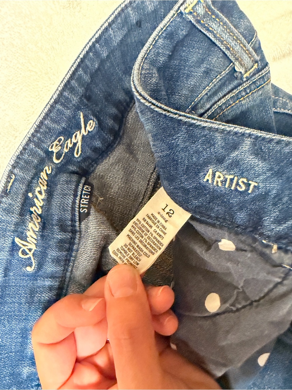 Cursive Back American Eagle Outfitters 12 X-Long inseam Blue Jeans - Artist